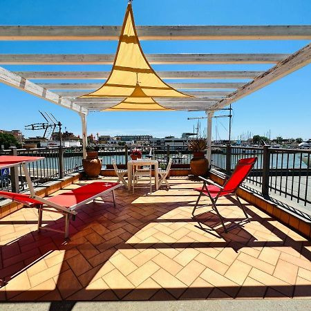 Relax Clementina Apartment Фиумичино Екстериор снимка