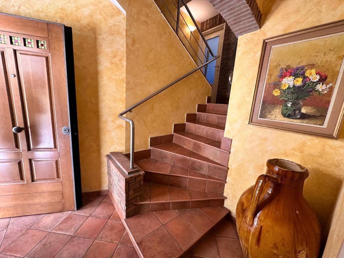 Relax Clementina Apartment Фиумичино Екстериор снимка