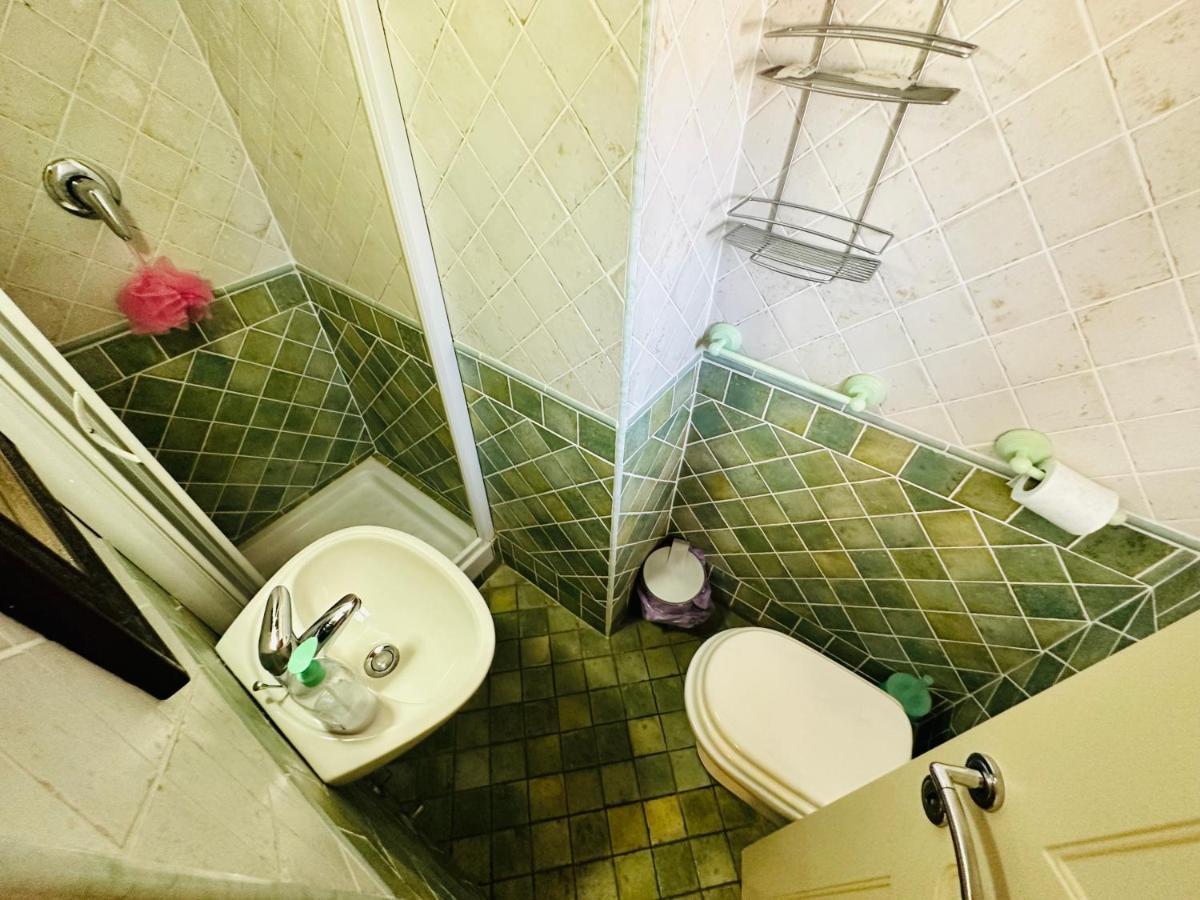 Relax Clementina Apartment Фиумичино Екстериор снимка